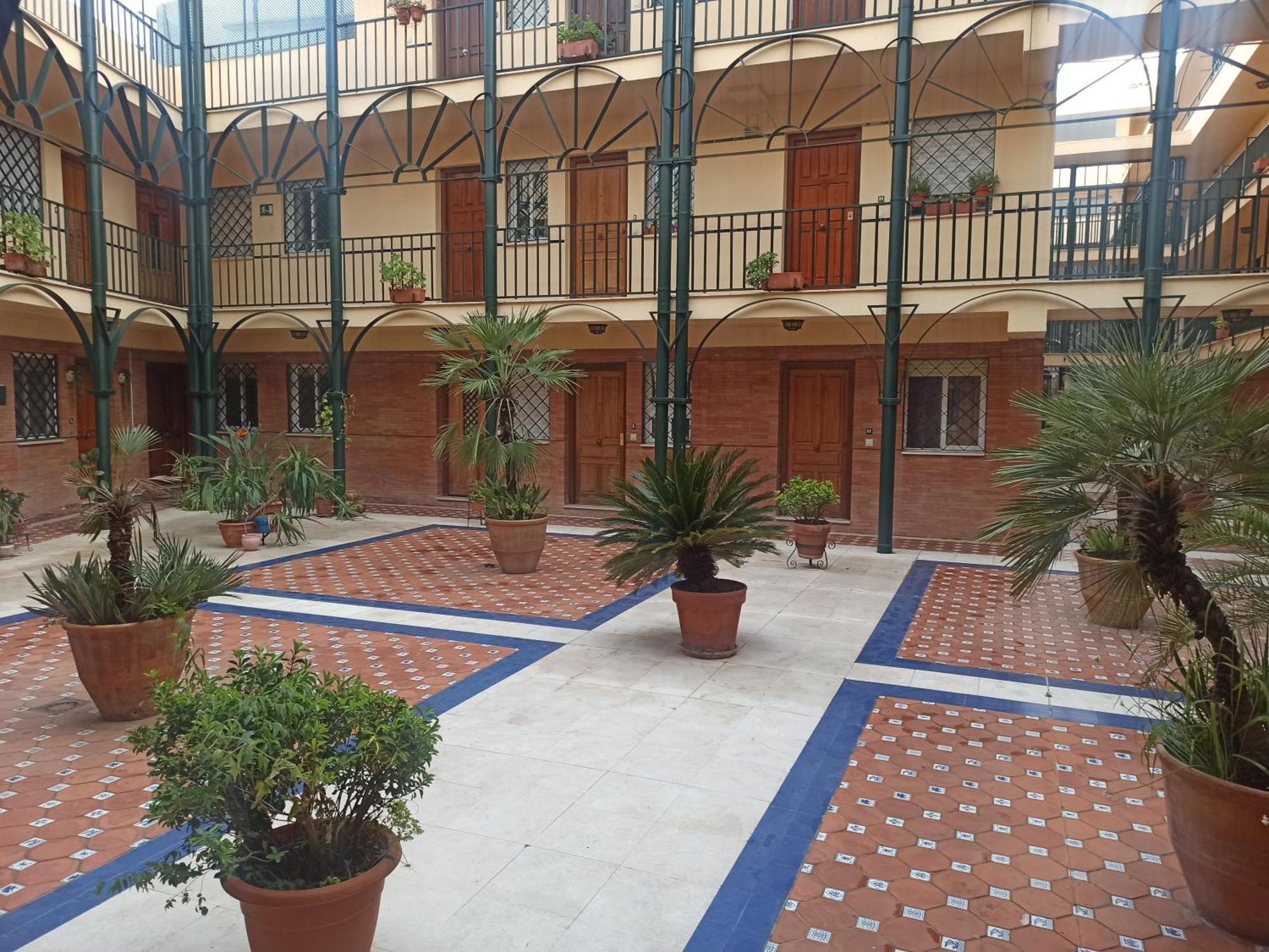 En Patio Sevillano Alameda-Isla Magica Ngoại thất bức ảnh